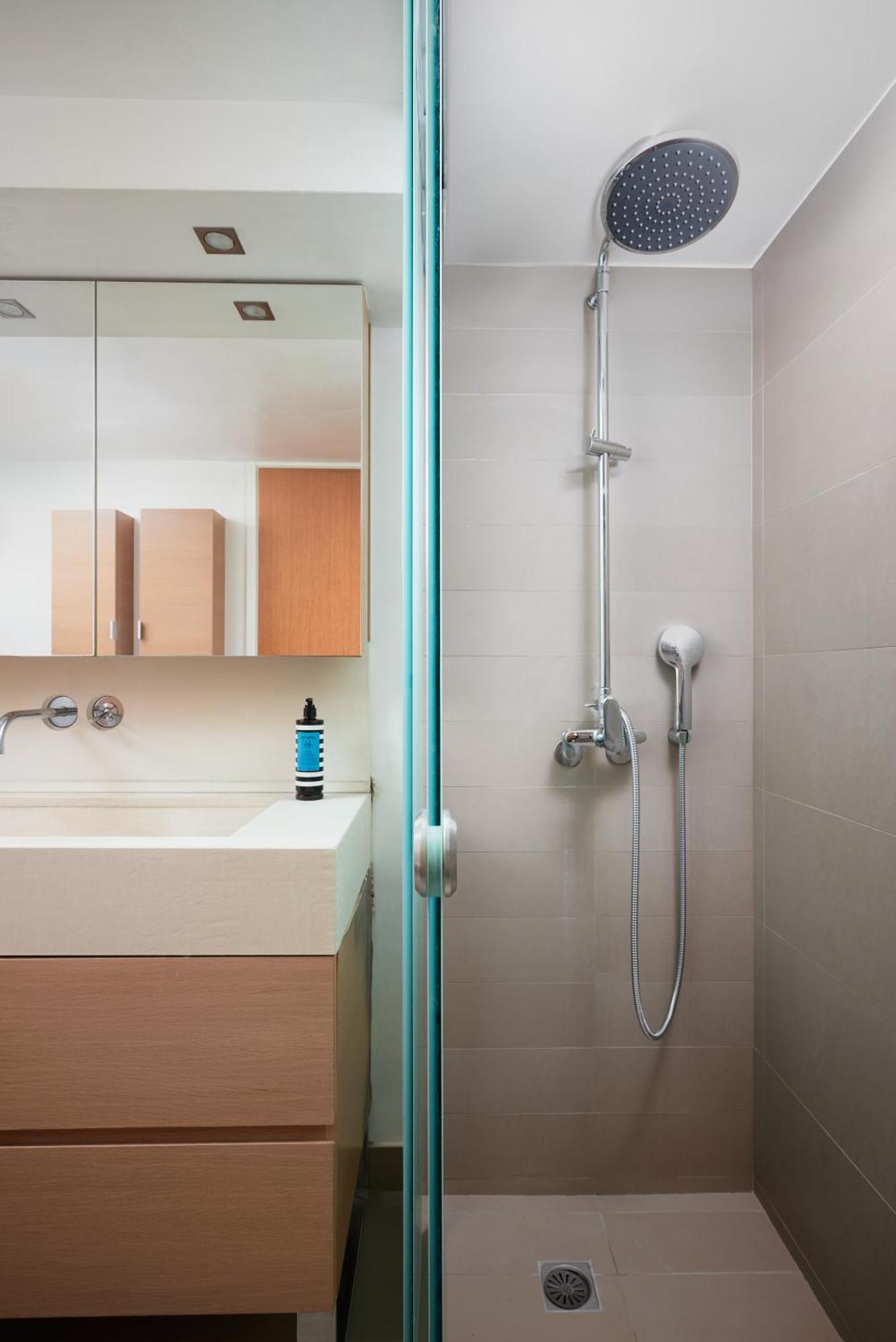 Elegant Family With Free Private Parking Apartment